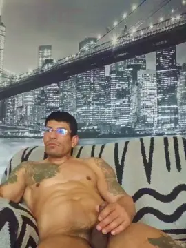 Cam4 Live Sex of Leonsalvajexxx