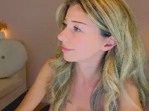 Cam4 Live Sex Cam of Lenamuti