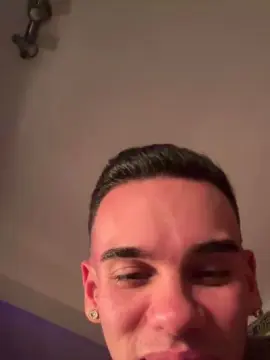 Cam4 Nude Webcam of nicobrunii1