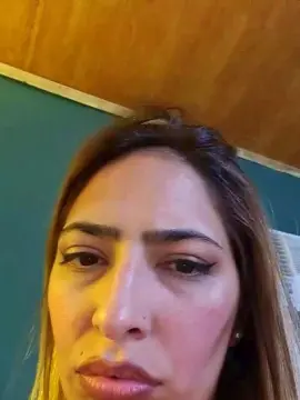Cam4 Live Sex Cam of Angelina_jolie