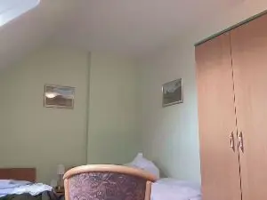 Cam4 Live Sex of benutztmich1