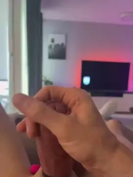 Cam4 Free Porn Cam of Bennzi8639