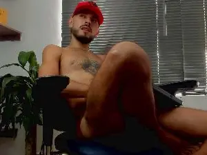 Cam4 Private Sex Chat of Bigsmale