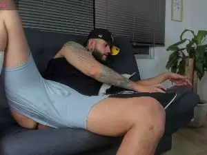 Cam4 Private Sex Chat of Bigsmale