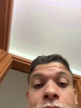 Cam4 Live Sex of CabaMachoAtivo