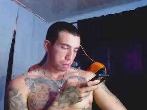 Cam4 Adult Webcams of Adam_Hudsond