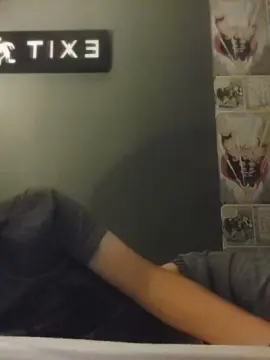 Cam4 Watch Live Sex Cams of Esteban18ans