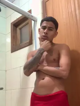 Cam4 Free Porn Cam of MARENTO23CMM