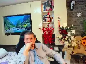 Cam4 Live Sex of CRISSETAN