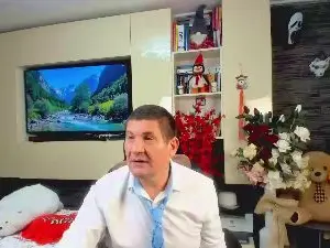 Cam4 Sex Cam of CRISSETAN