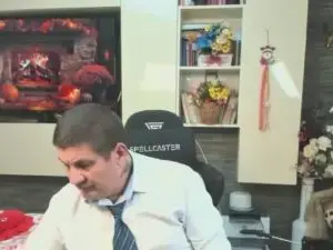 Cam4 Live Porn of CRISSETAN