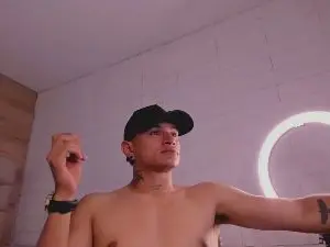 Cam4 Best live sex cam show of LiamDeep