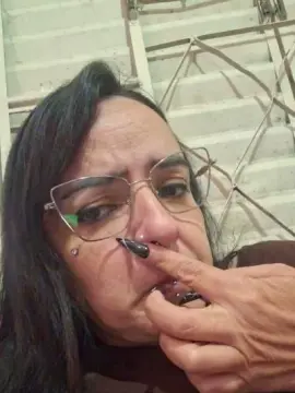 Cam4 Free Live Porn of linda_maravilh4