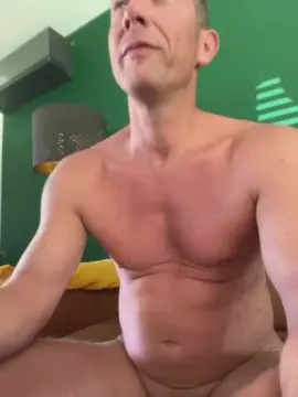 Cam4 Live Sex of 40michel
