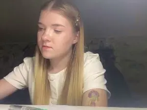 Cam4 Free Porn Cam of MarielManiatis