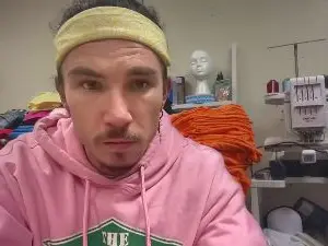 Cam4 Sex Chat of WellHello69