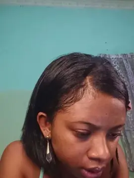 Cam4 Private Sex Chat of yasmine_hot