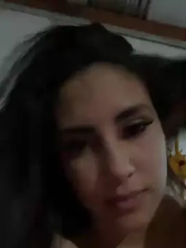 Cam4 Sex Cam of Reyna444