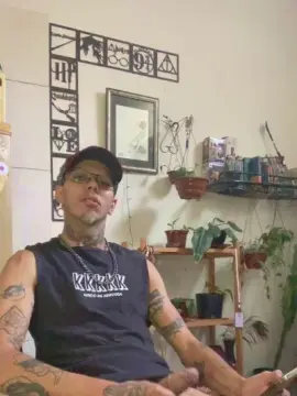 Cam4 Adult Webcam of Klinger30
