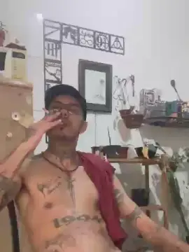 Cam4 Adult Webcam of Klinger30