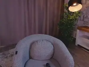 Cam4 Watch Live Sex Cams of MirnaGunyon