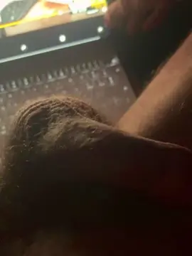 Cam4 Free Live Porn of ToroMecca1