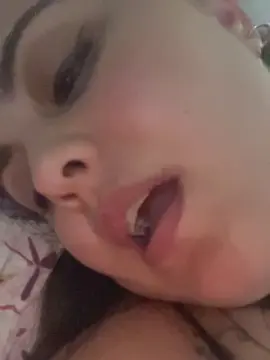 Cam4 Live Sex Cam of lisandra90girl