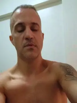 Cam4 Live Sex of xxMorenosexx