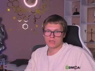 Camsoda Watch Live Sex Cams of colin-storm