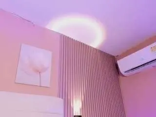 Camsoda Free Live Porn of lilly-19