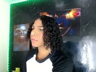Camsoda Live Porn of emma-michaelss