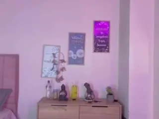 Camsoda Sex Cam of miia-thompson-1