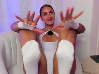 Camsoda Watch Live Sex Cams of haarii02
