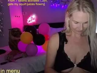 Camsoda Live Sex Cam of nia-fuckalot