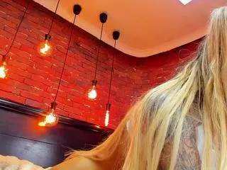 Camsoda Sex Cam of christynaross
