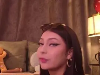 Camsoda Free Live Porn of cherryy-bomb