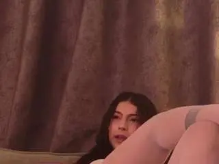 Camsoda Free Porn Cam of cherryy-bomb