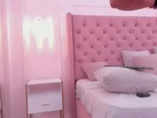 Camsoda Best Webcam of charlott-lee