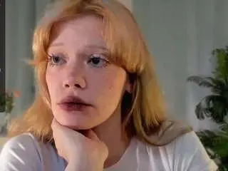 Camsoda Live Sex Cam of sweet-mell