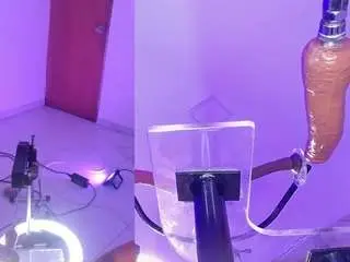 Camsoda Watch Live Sex Cams of pamelaaddams