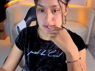 Camsoda Sex Chat of violeta-colucci-tx