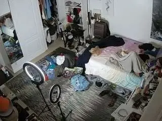 Camsoda Free Porn Cam of voyeurcam-hornyhostel-02