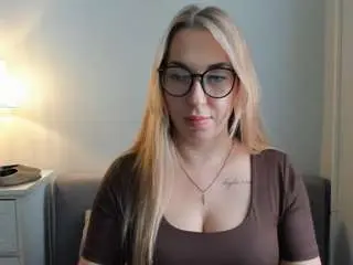 Camsoda Nude Webcam of ariagntle