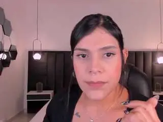 Camsoda Free Live Porn of sarahyates