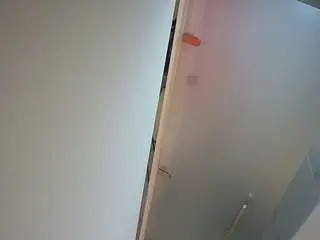 Camsoda Free Porn Cam of voyeurcam-casa-salsa-shower-1