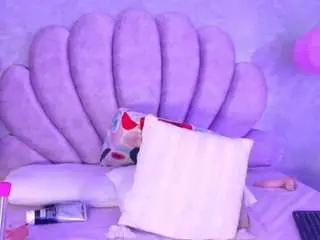 Camsoda Free Live Porn of bellaasanders