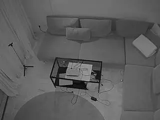 Camsoda Nude Webcam of voyeurcam-julmodels-living-7