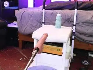 Camsoda Sex Cam of april1show1her