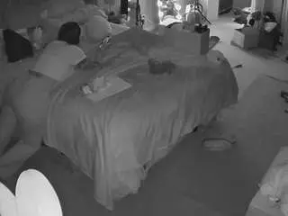 Camsoda Free Porn Cam of voyeurcam-house-charleys-room