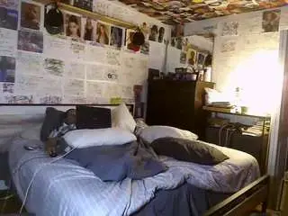 Camsoda Free Porn Cam of bigdikkpapii777